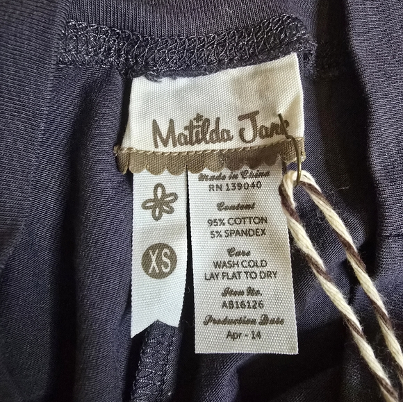 Matilda Jane Fin Grey Midrise Tiered Ruffle Ladies Size XS NWT - Picture 5 of 8